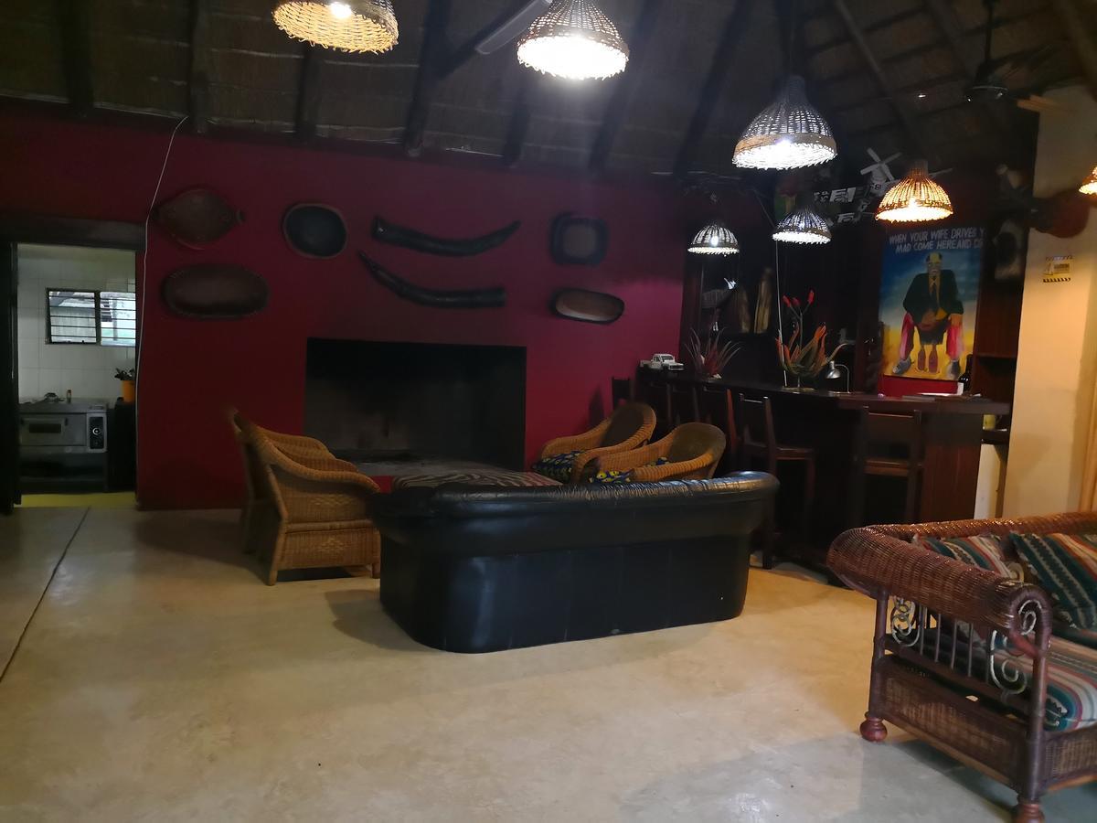 Touch Of Africa Lodge Lanseria Exterior foto